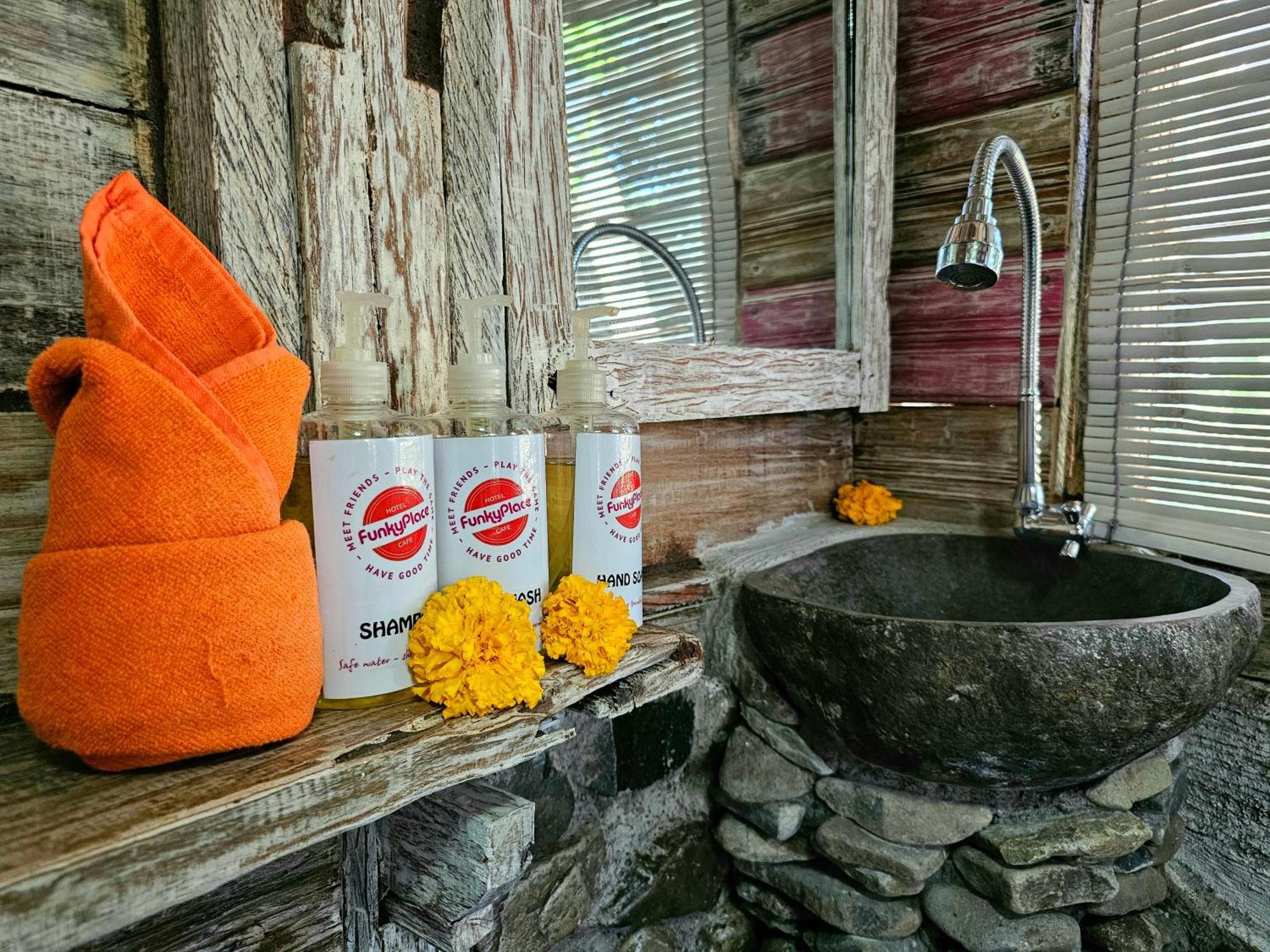 Funky Place Lovina Zewnętrze zdjęcie